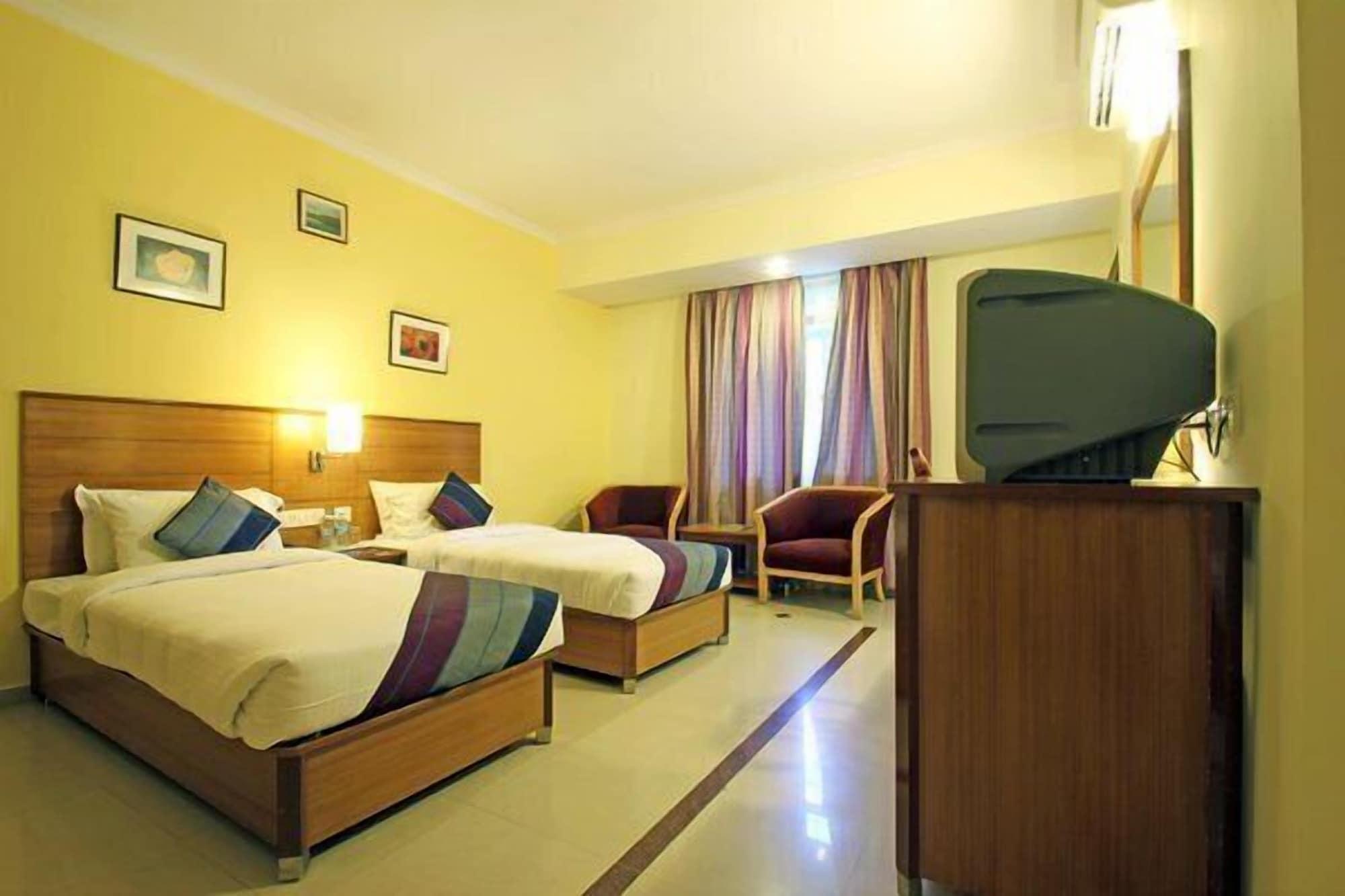 Hotel Ramanashree Brunton Bangalore Exterior foto