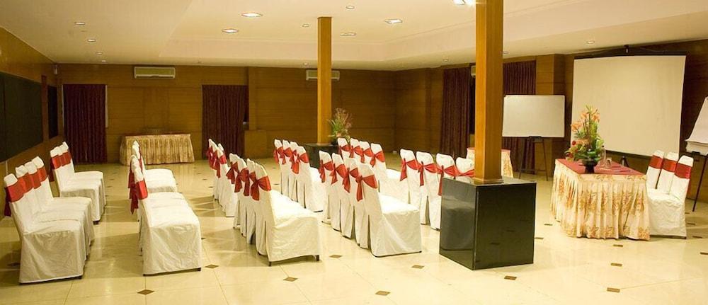 Hotel Ramanashree Brunton Bangalore Exterior foto