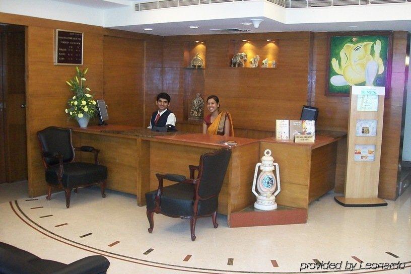 Hotel Ramanashree Brunton Bangalore Interior foto